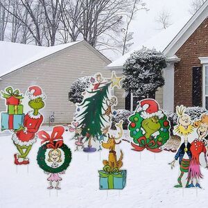 The Grinch Corrugated PVC Christmas Yard Stakes, 6 pc set